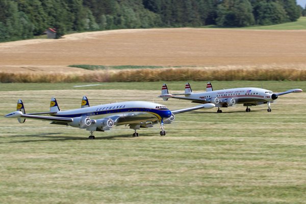 What Are the Essential Fashion Items Every Woman Should Have in Her Closet?